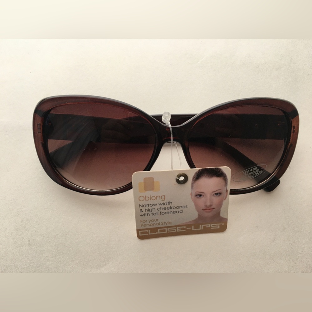 Close-Ups UV Protection Sunglasses